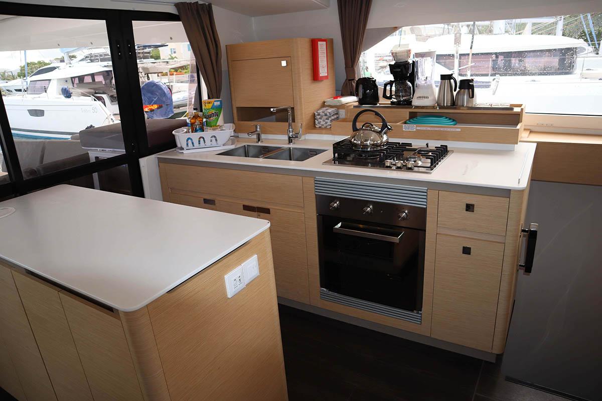 Fountaine Pajot Aura 51 - 6 cab, picture 21