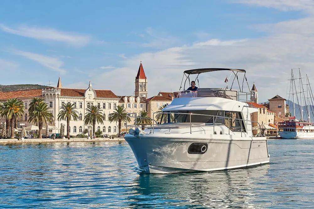 Swift Trawler 30, picture 7