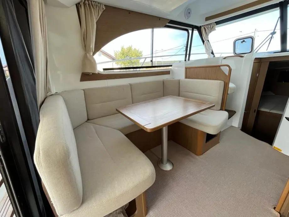 Antares 32, picture 8