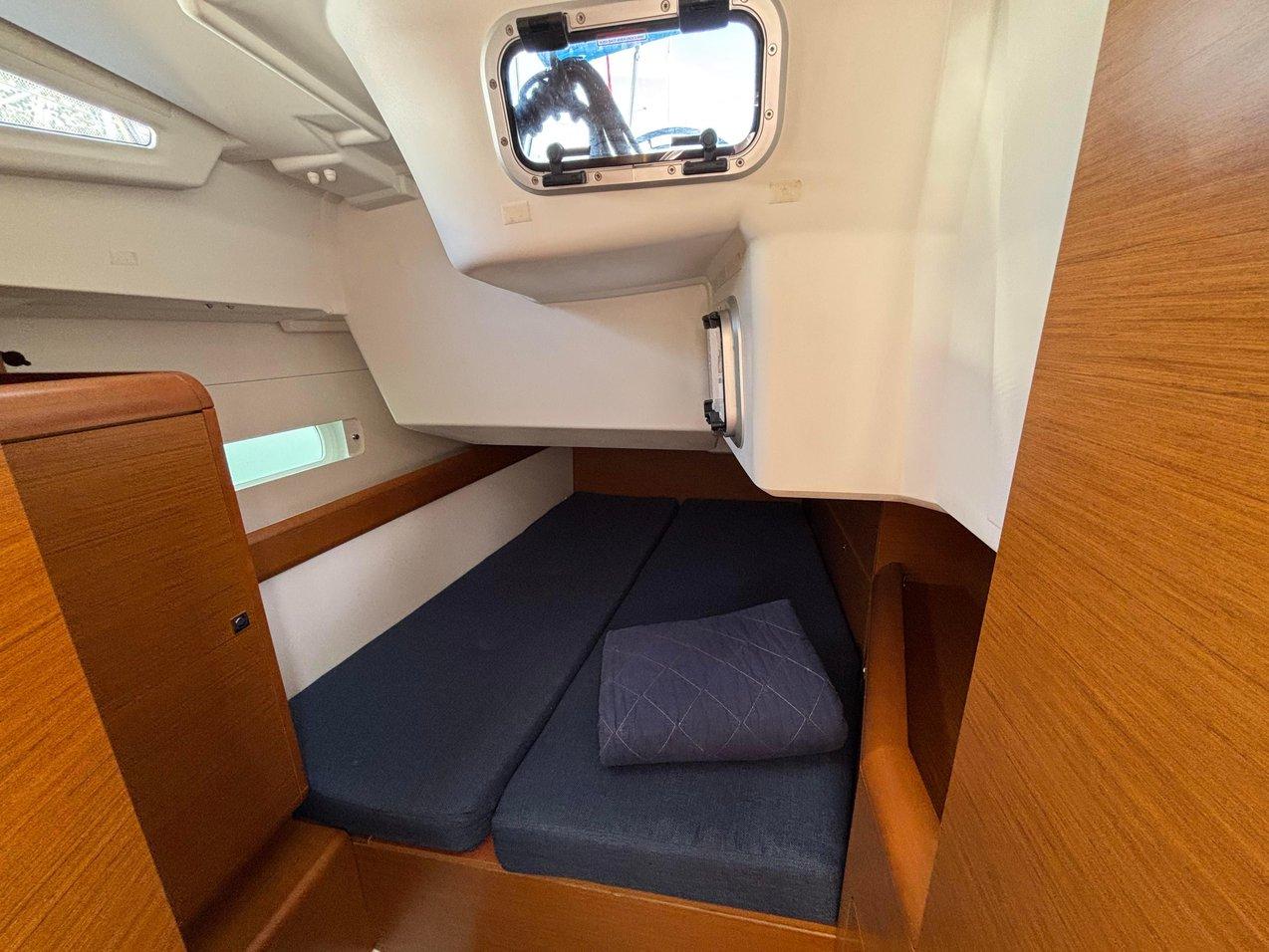 Sun Odyssey 479 - 4 cab., picture 11