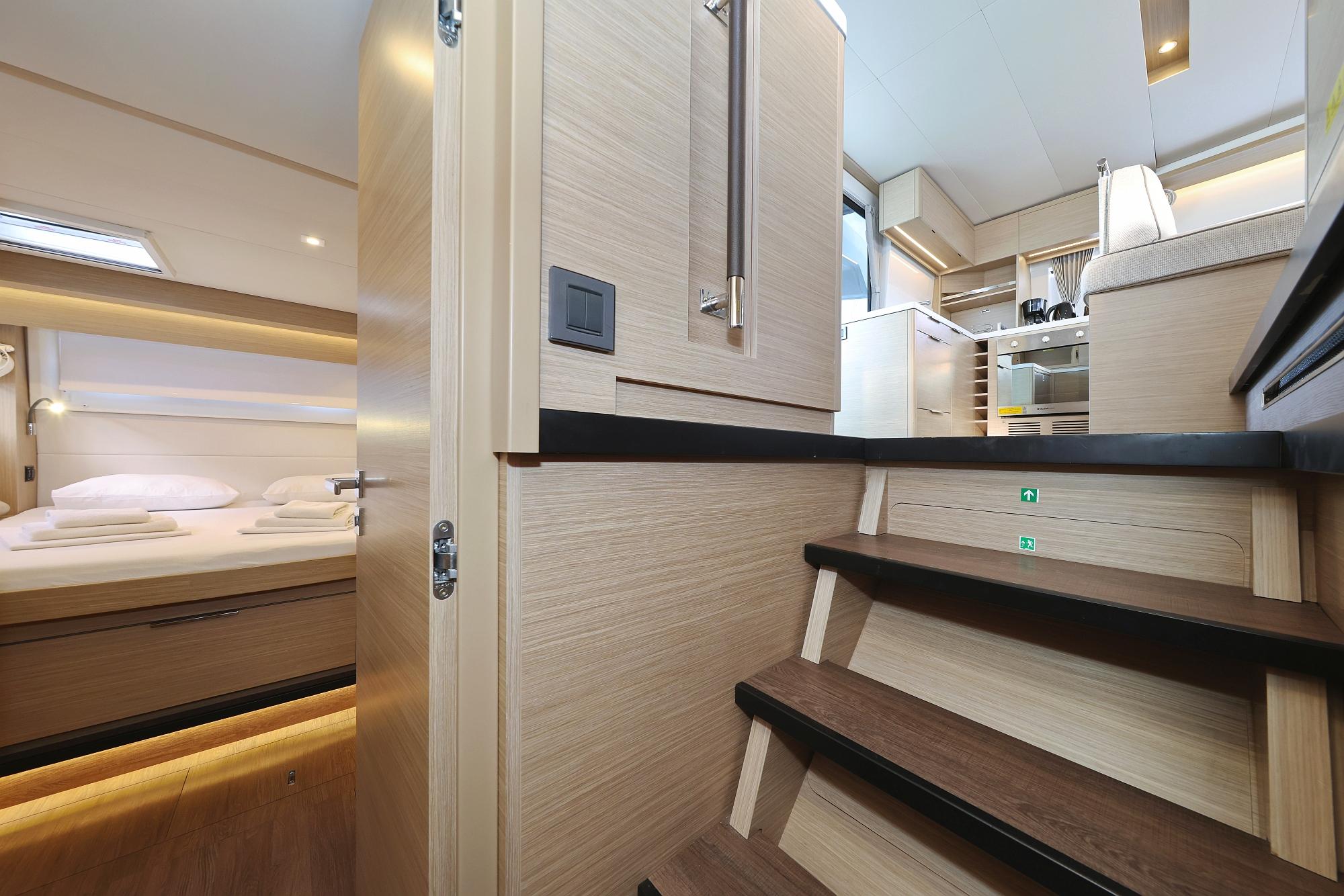 Lagoon 51 - 6 + 2 cab., picture 23