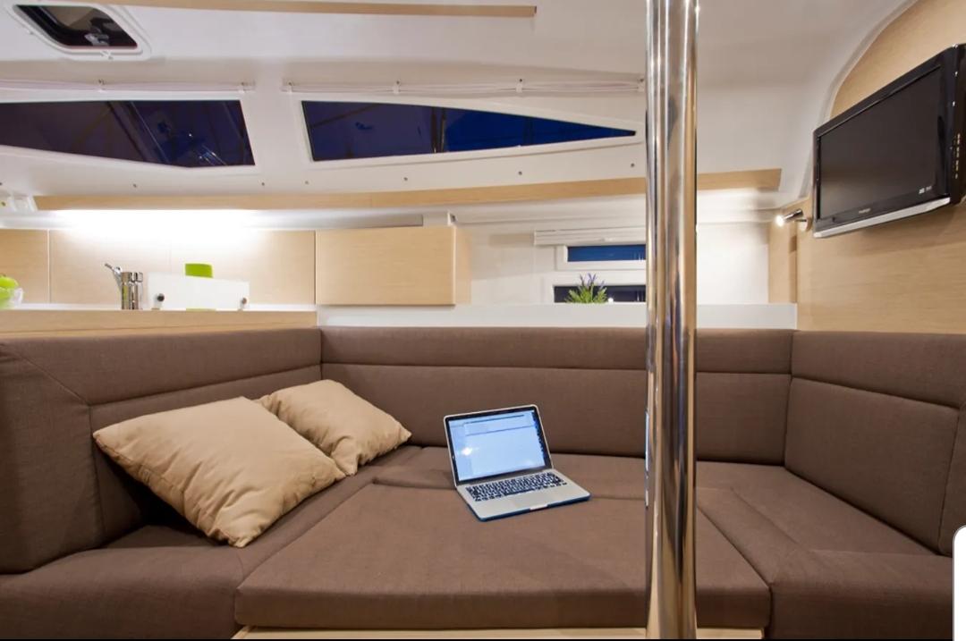 Elan Impression 35, picture 7