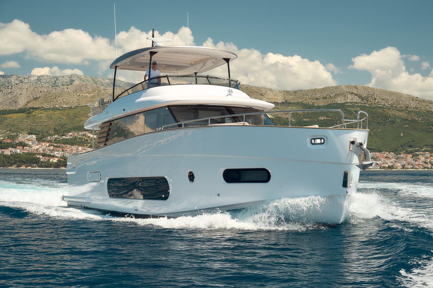 Azimut Magellano 66, picture 4