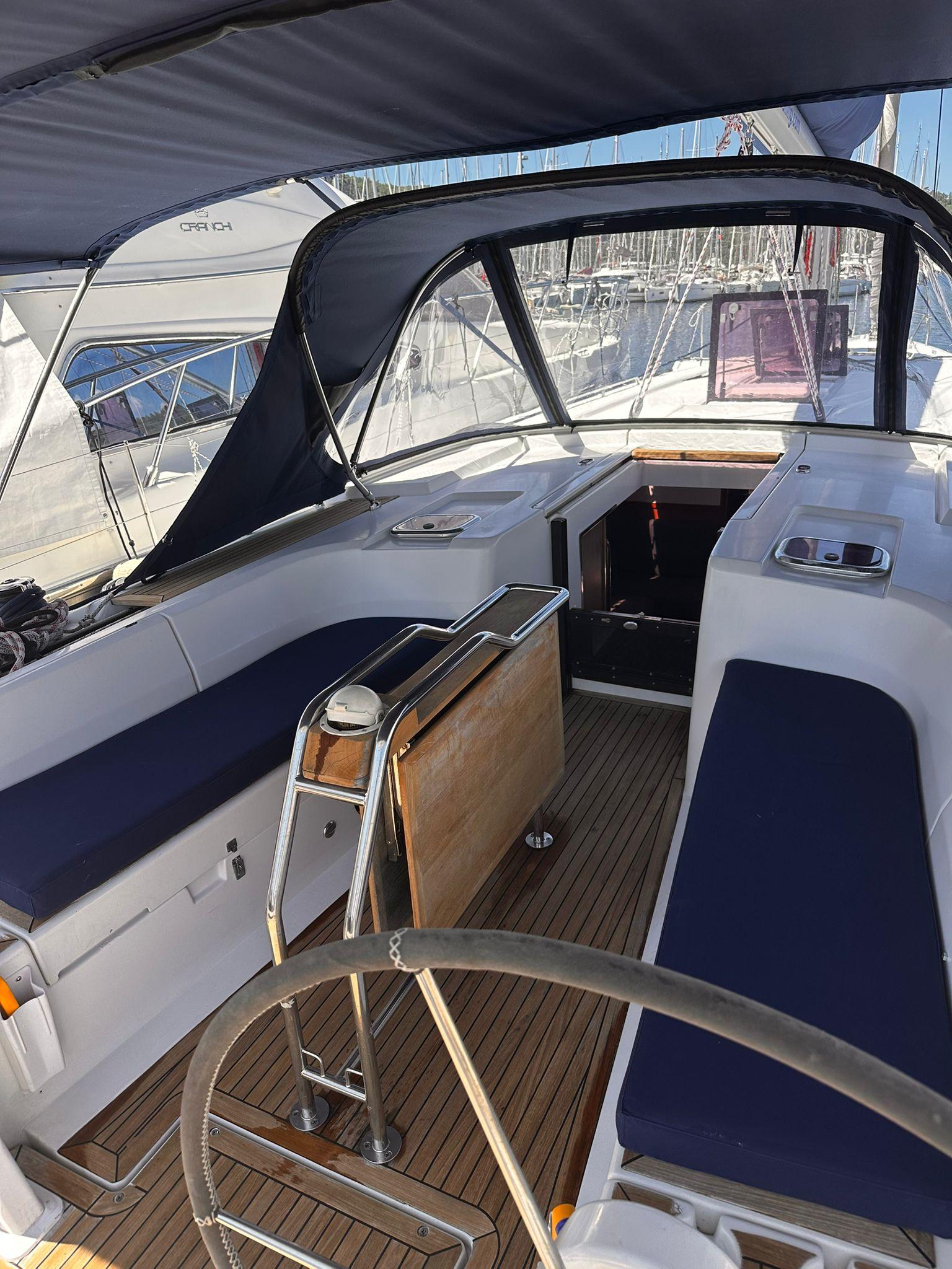 Hanse 445, picture 5