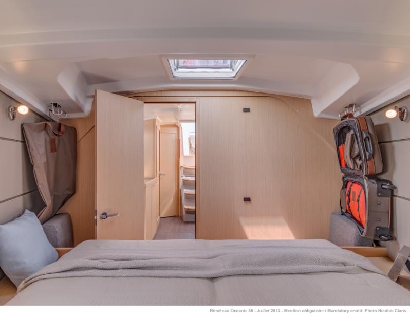 Oceanis 38 - 3 cab., picture 7