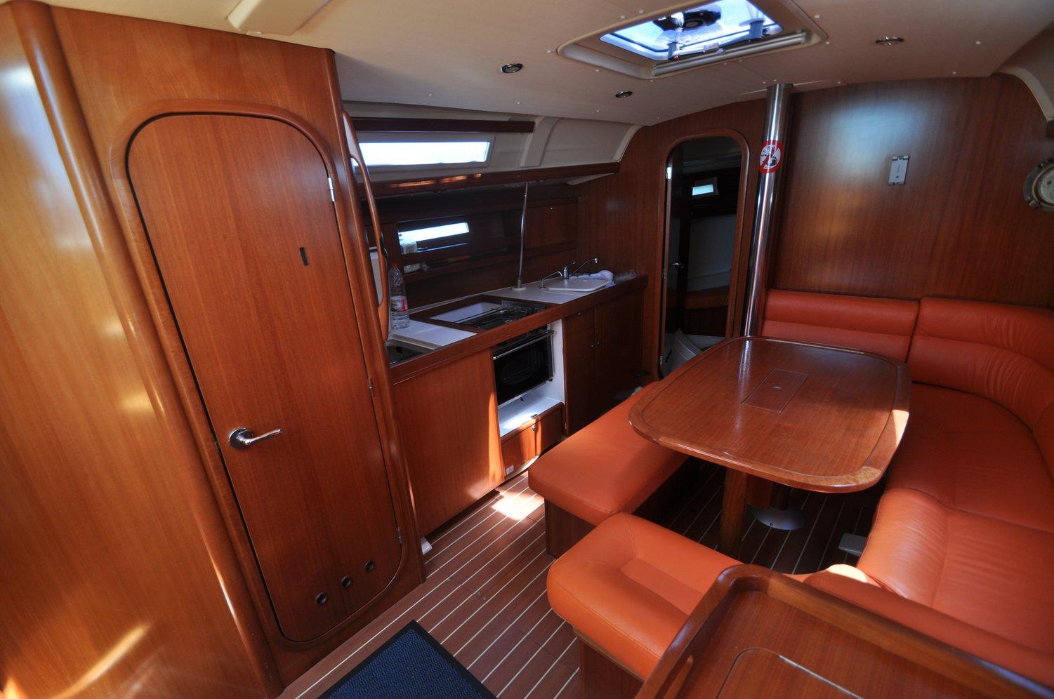 Dufour 365 GL, picture 9