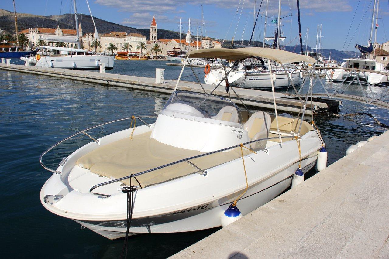 Beneteau 550 Flyer, picture 7