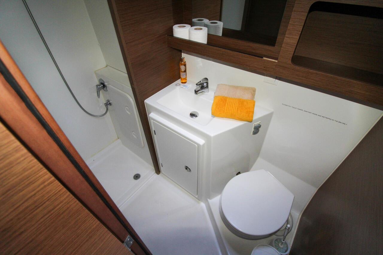 Lagoon 42 - 4 + 2 cab., picture 22