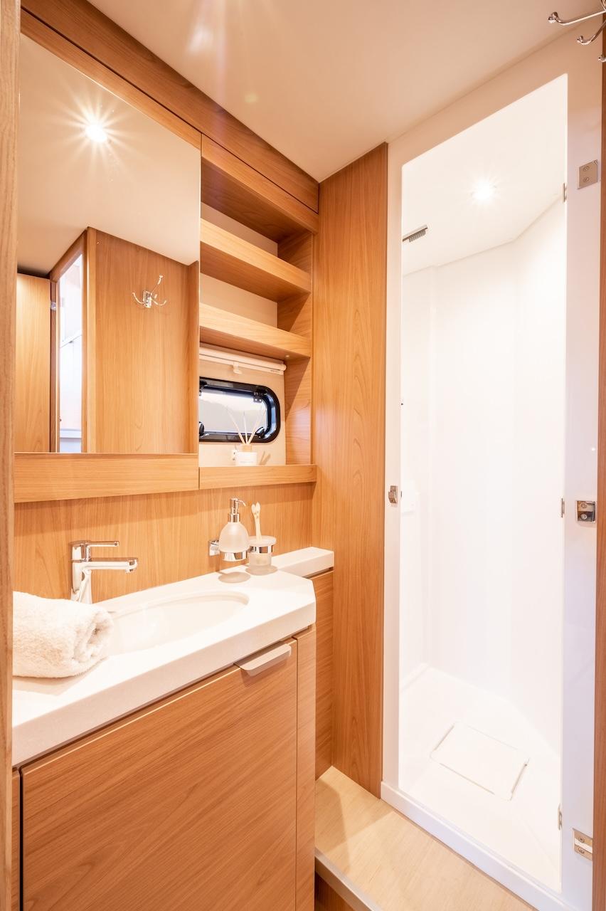 Bali 5.4 - 5 + 2 cab, picture 19