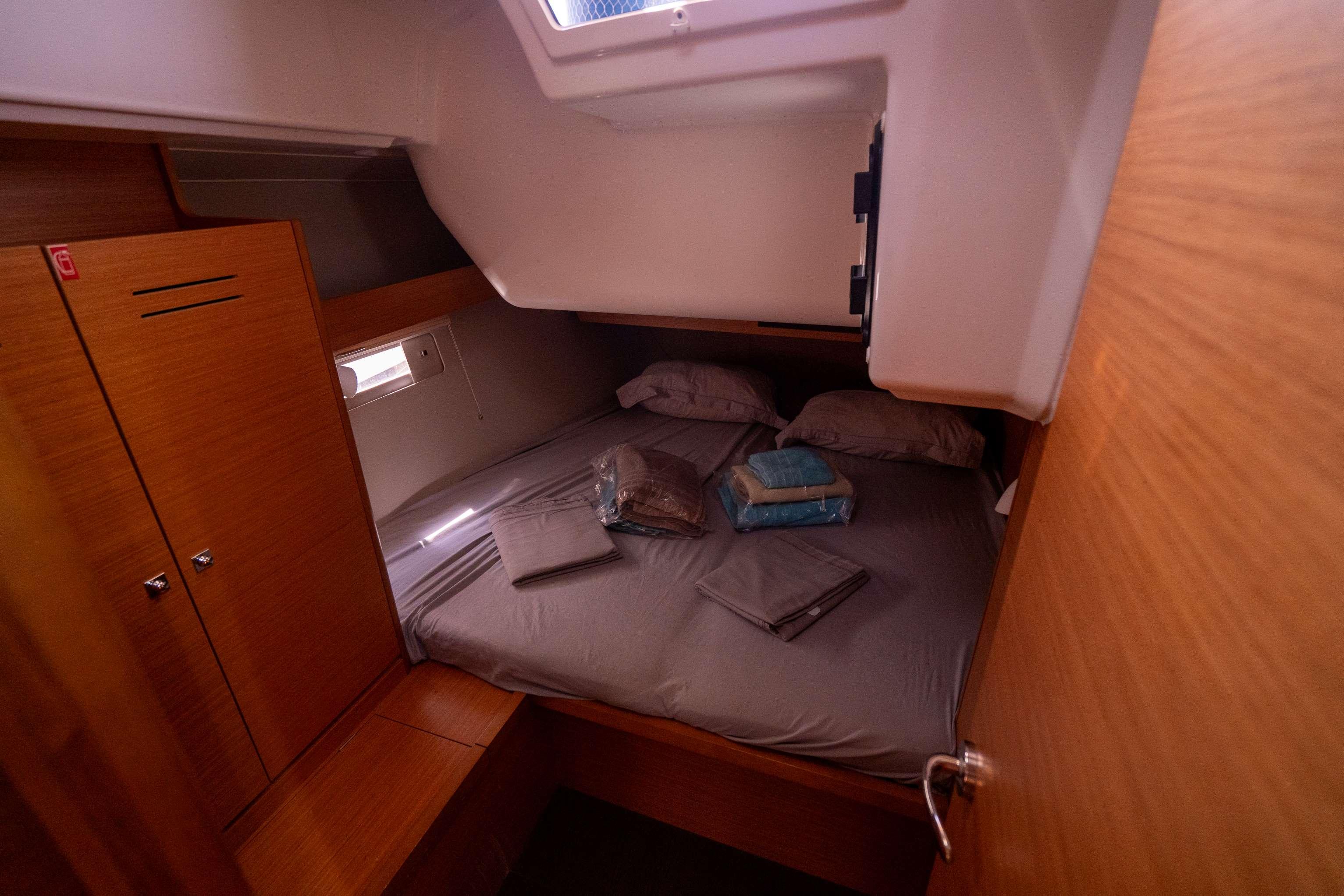 Dufour 430 GL, picture 11