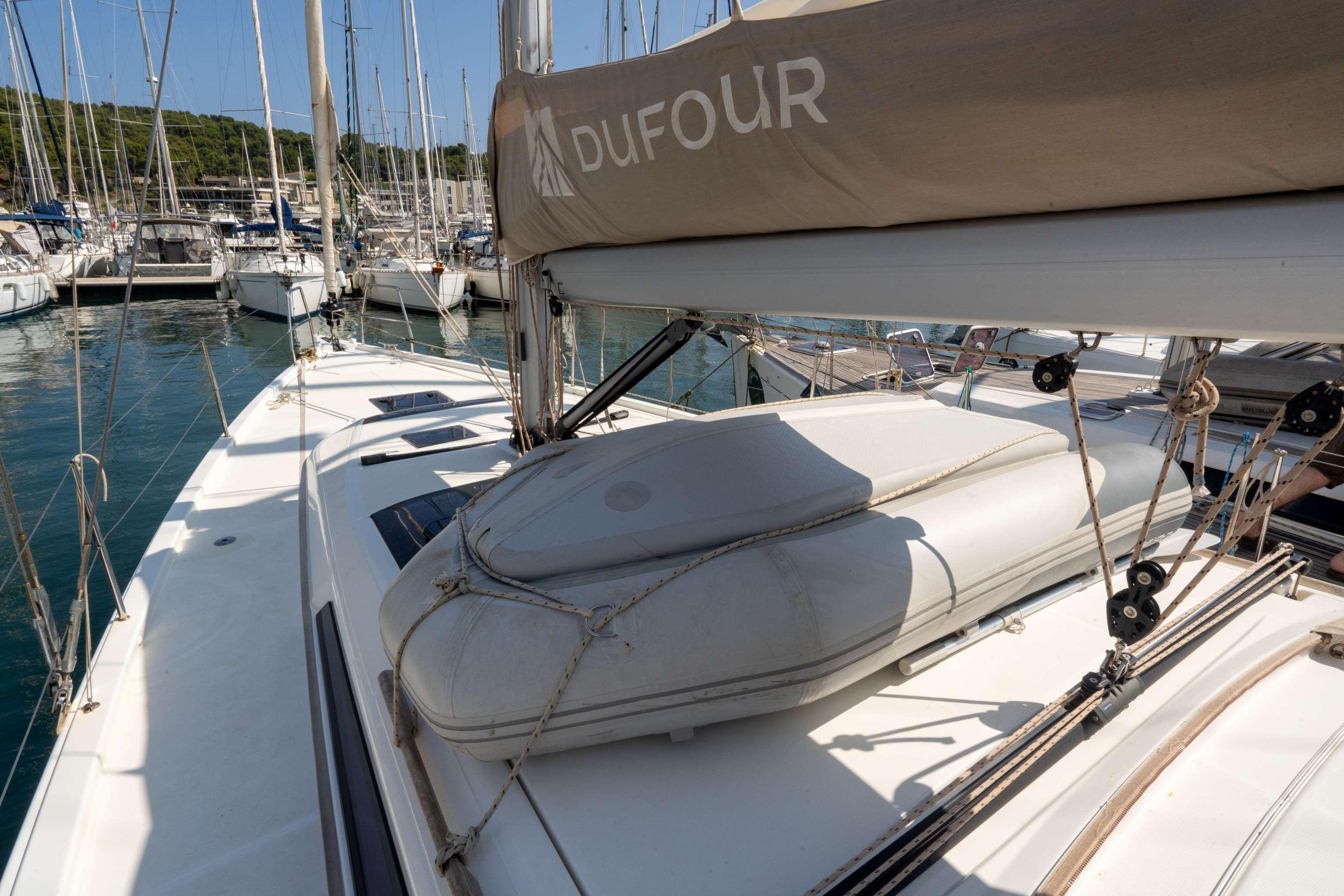 Dufour 430 GL, picture 6