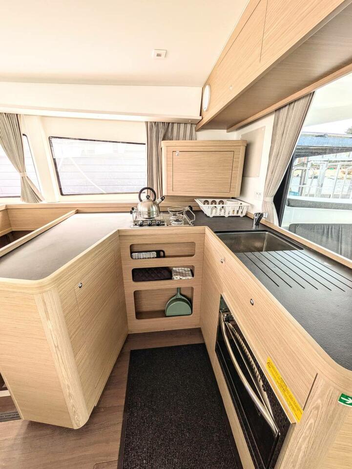 Lagoon 42 - 4 + 2 cab., picture 8