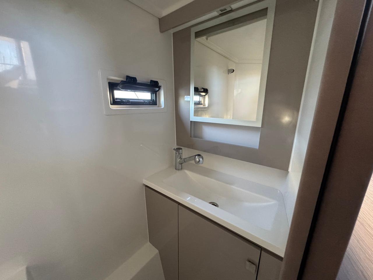 Fountaine Pajot MY4.S - Maestro - Blue Champagne, picture 16