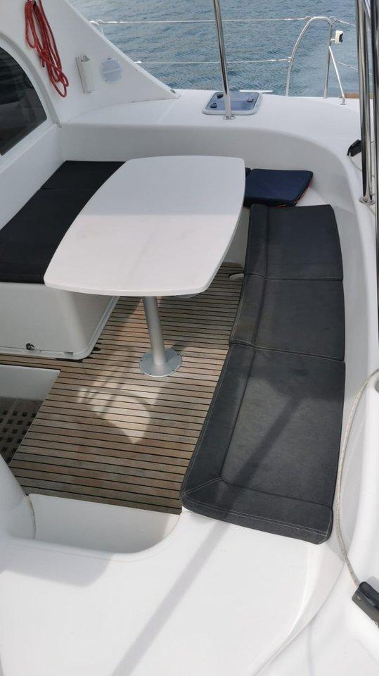 Lagoon 380 - 4 cab., picture 3
