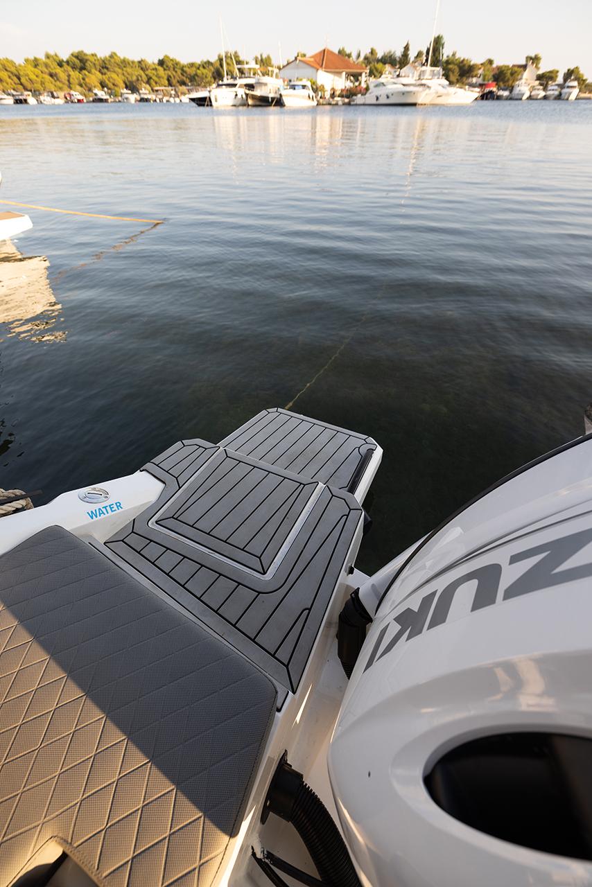 Compass 7s, picture 6