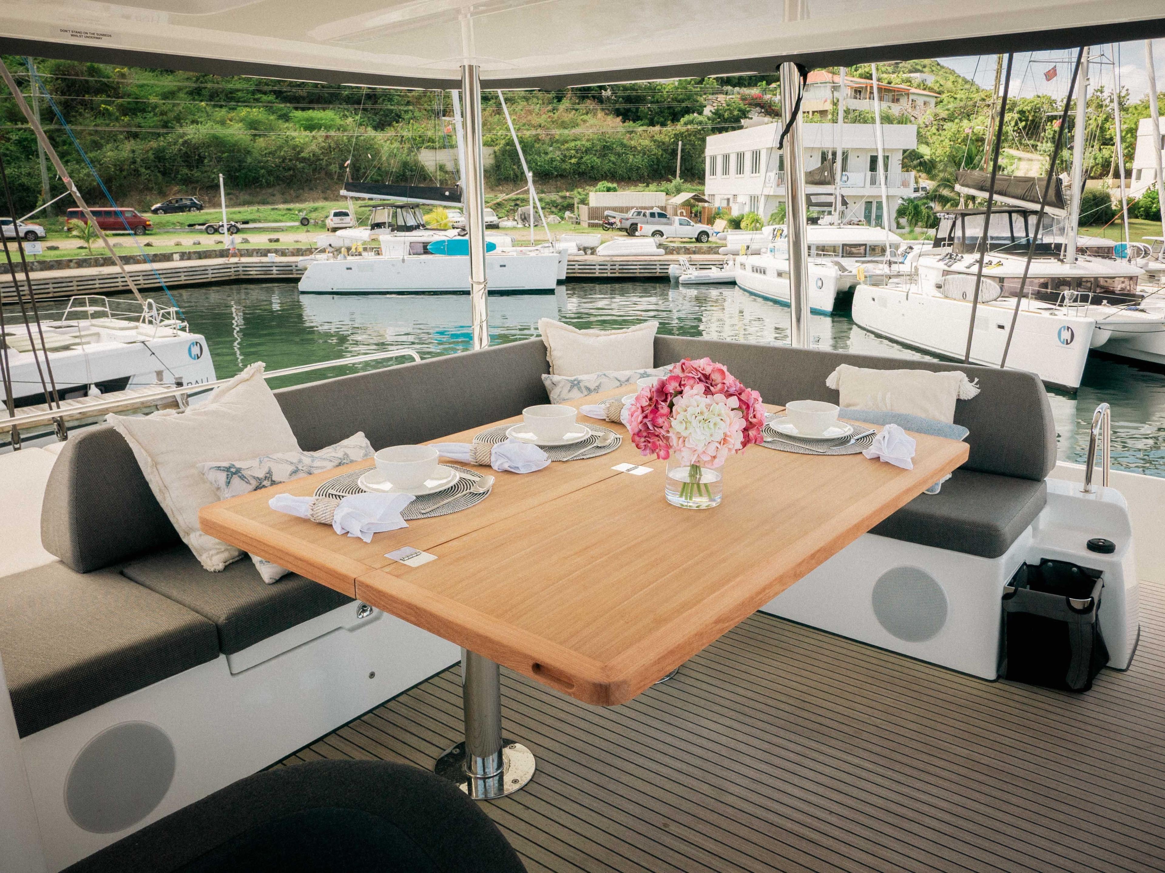 Lagoon 55 - 4 cab., picture 6