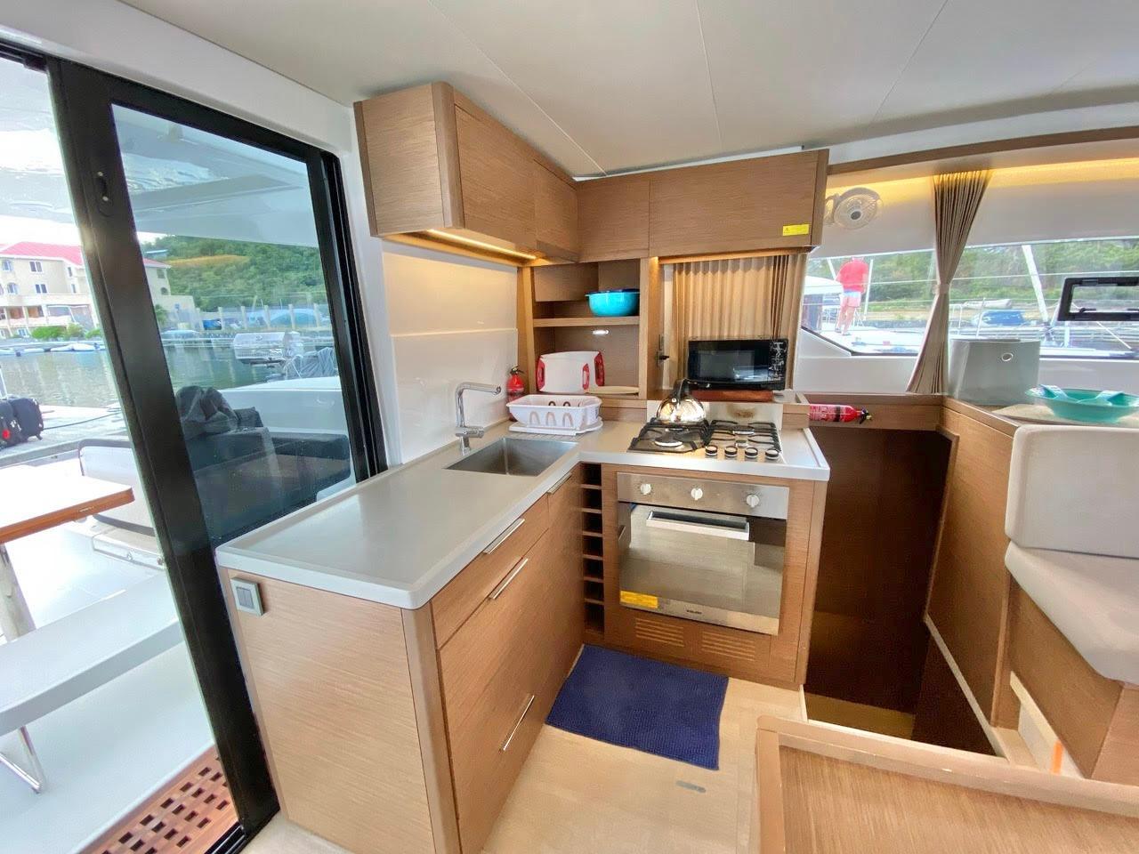 Lagoon 50 - 6 + 1 cab., picture 6