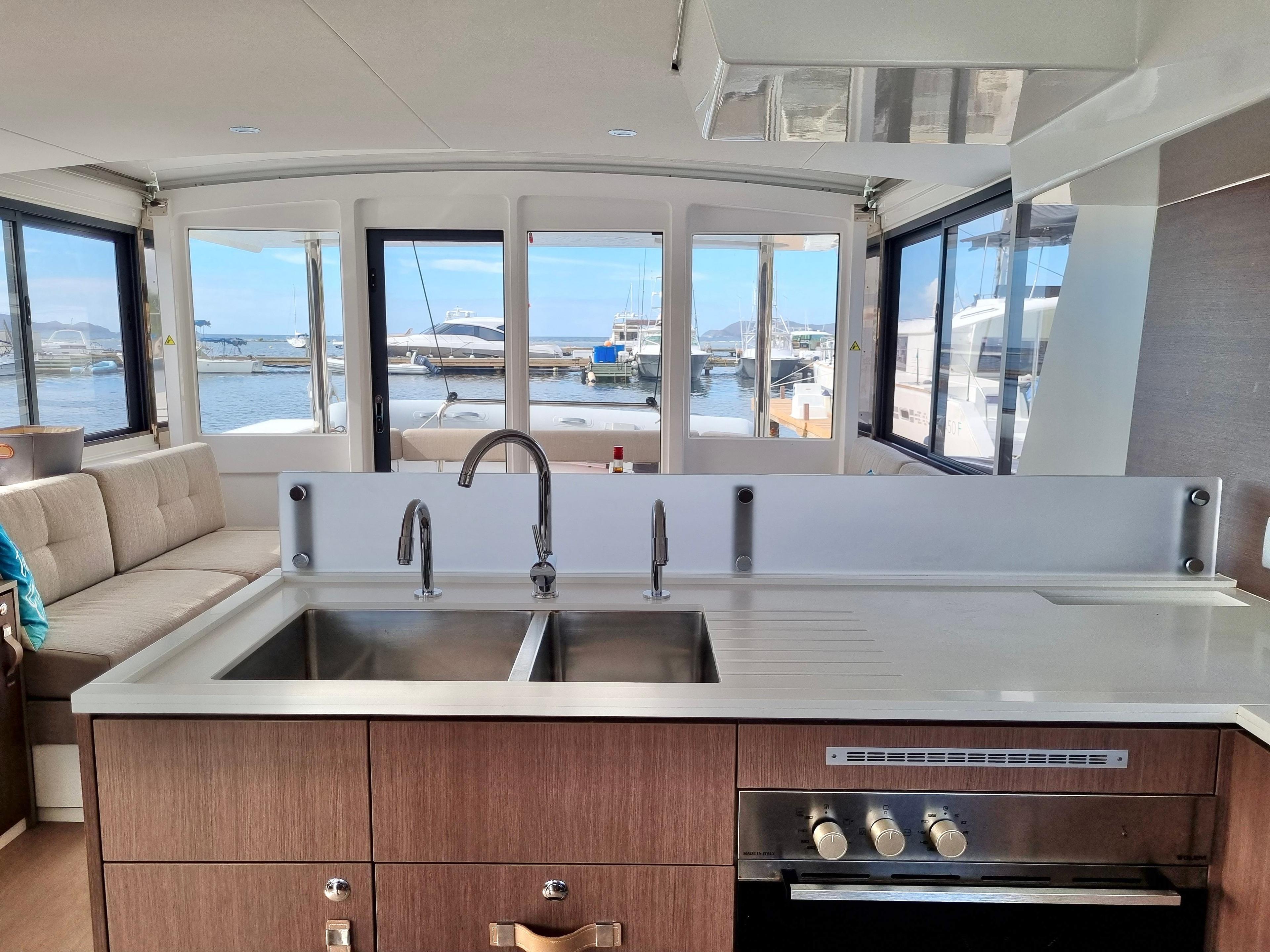 Bali 4.6 - 5 + 1 cab., picture 9