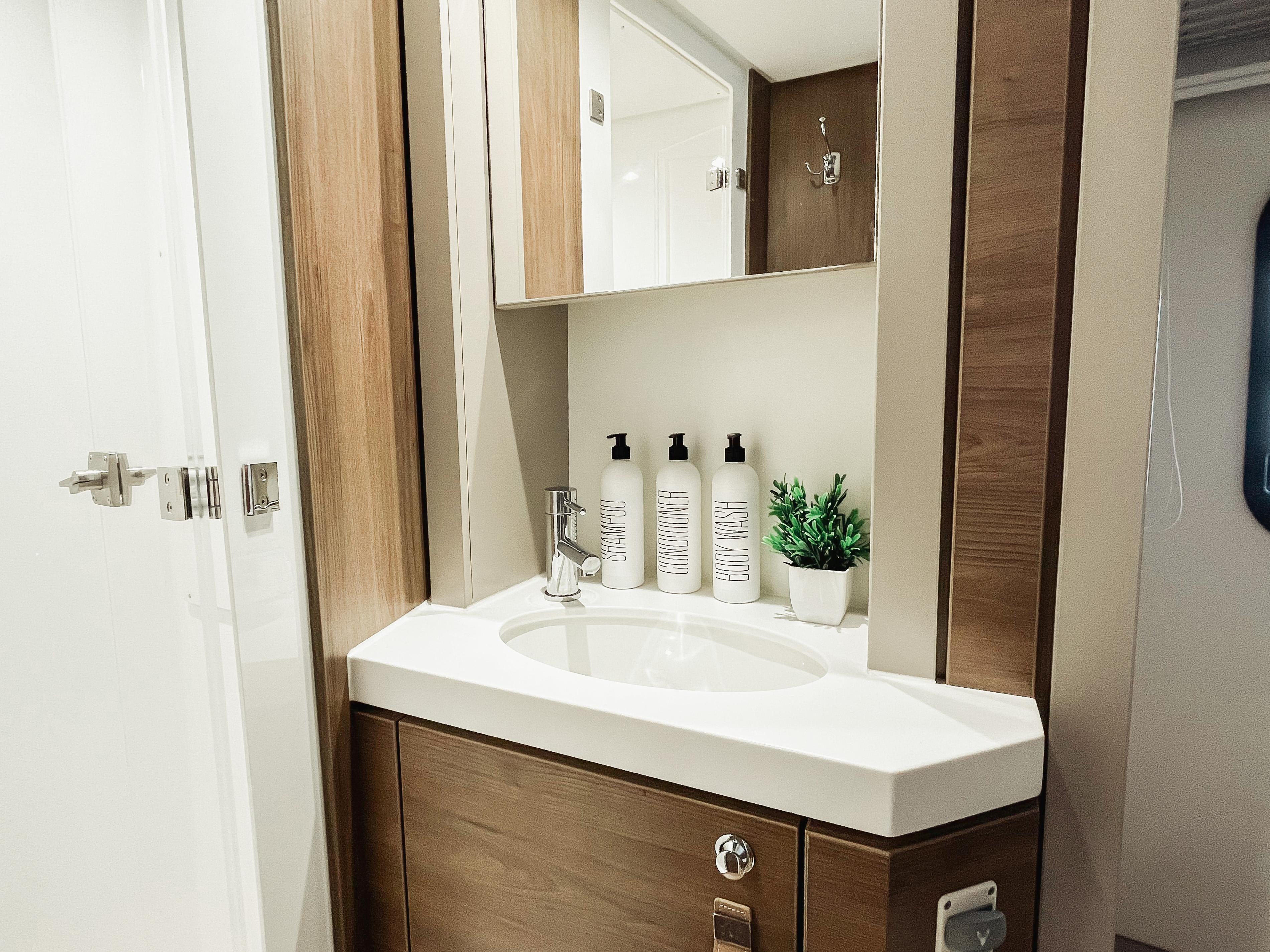 Bali 4.6 - 5 + 1 cab., picture 9