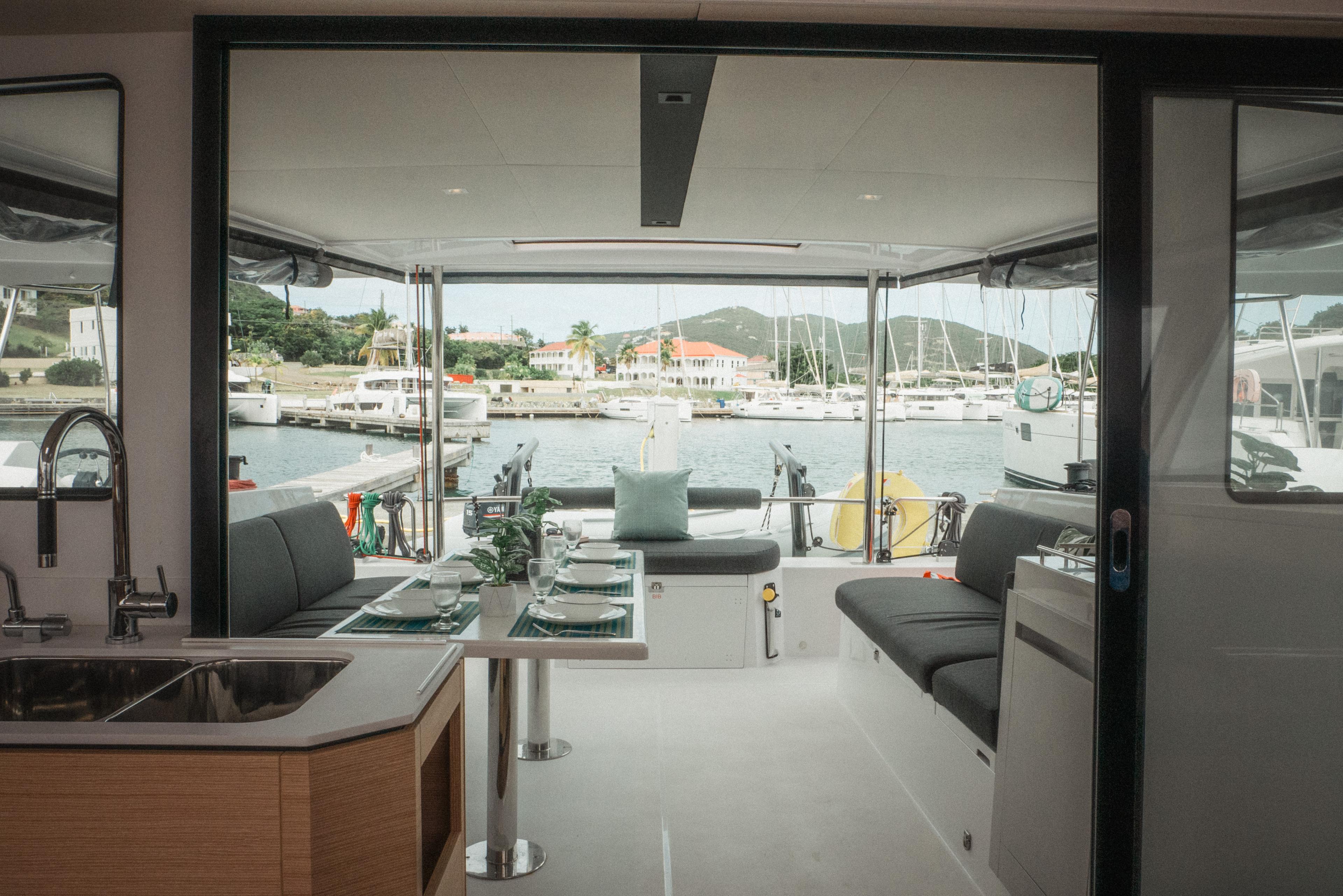 Nautitech 40 Open - 3 cab., picture 10