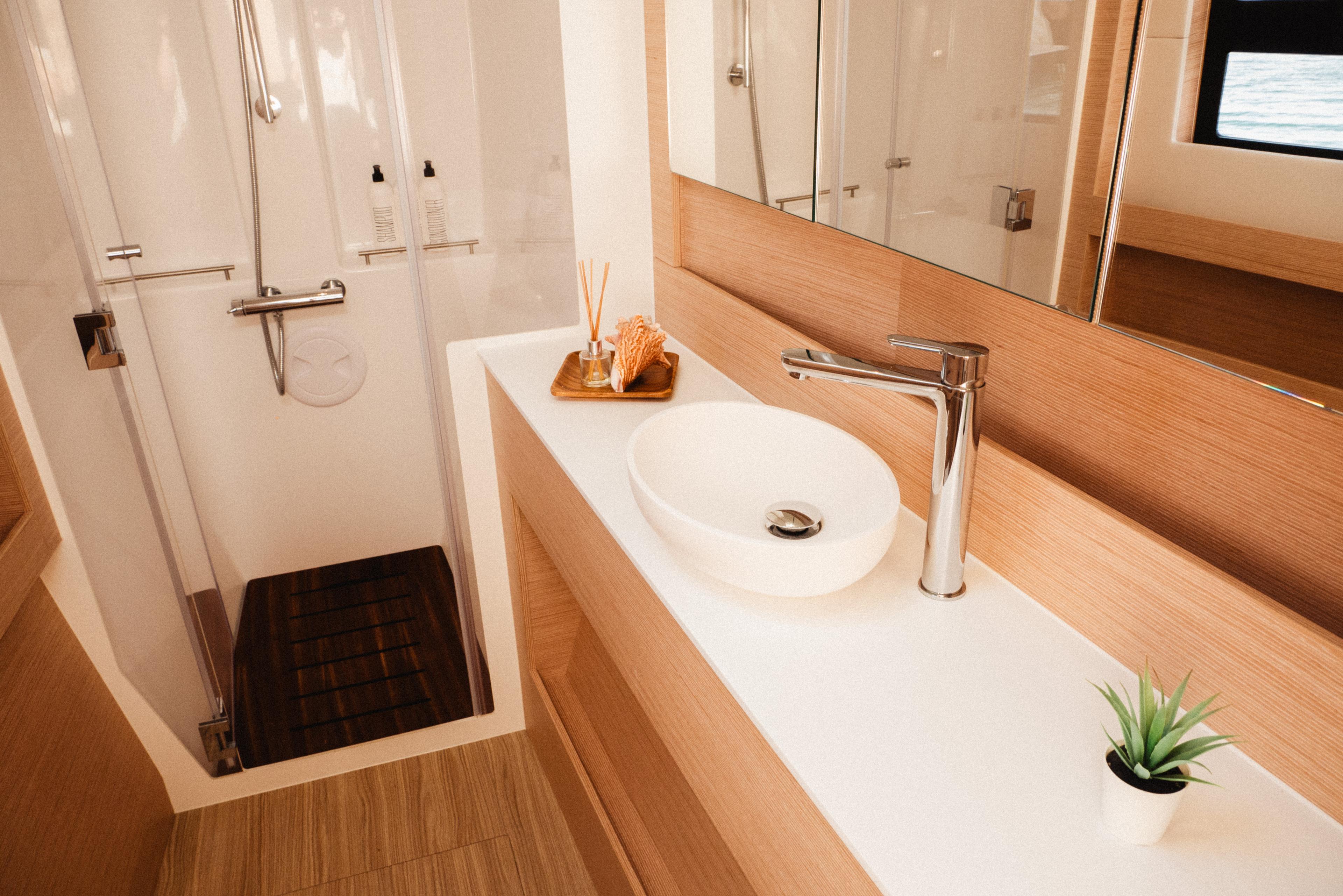 Nautitech 40 Open - 3 cab., picture 6