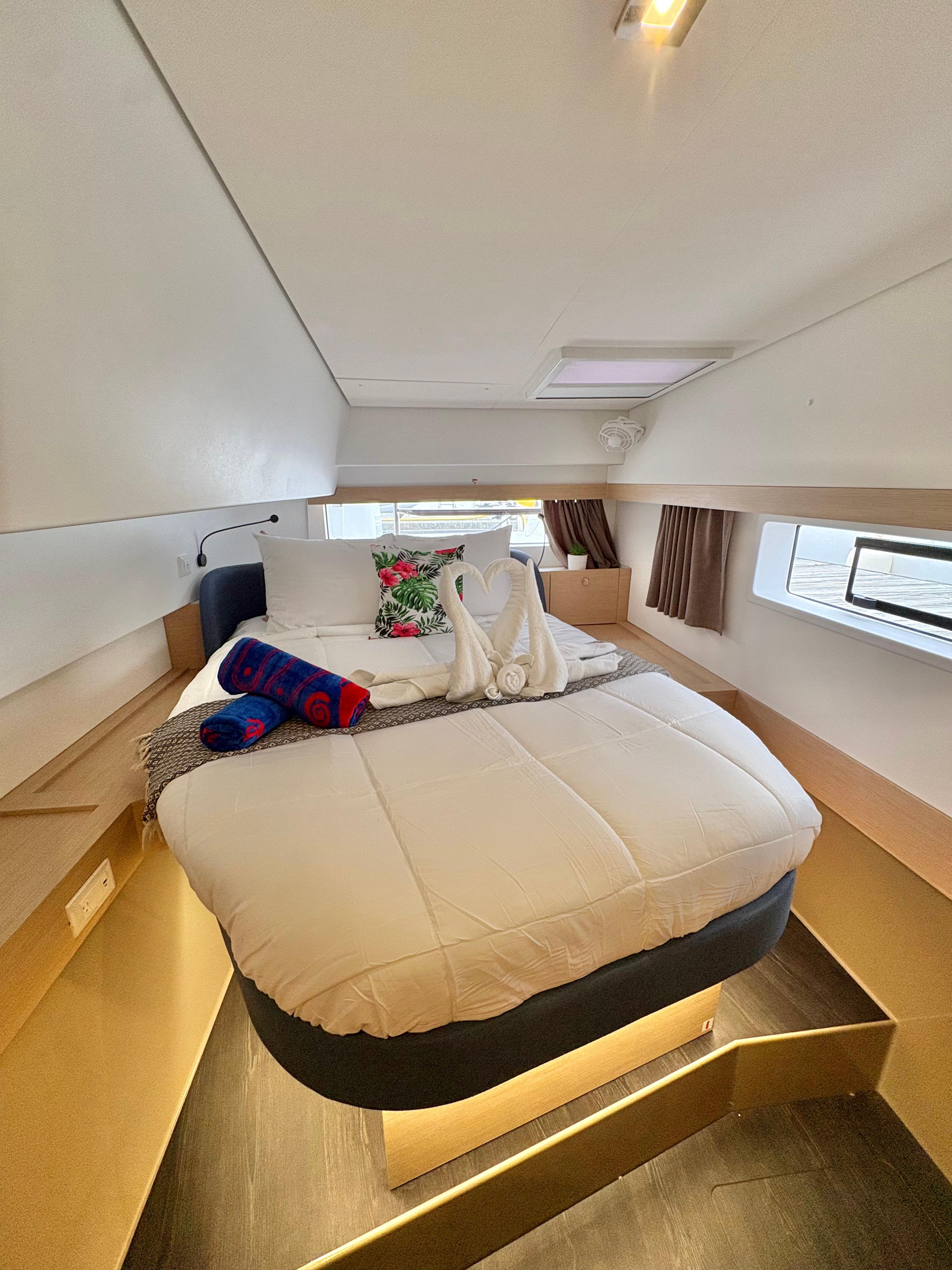 Fountaine Pajot FP 44 Quatuor - 4 cab., picture 11