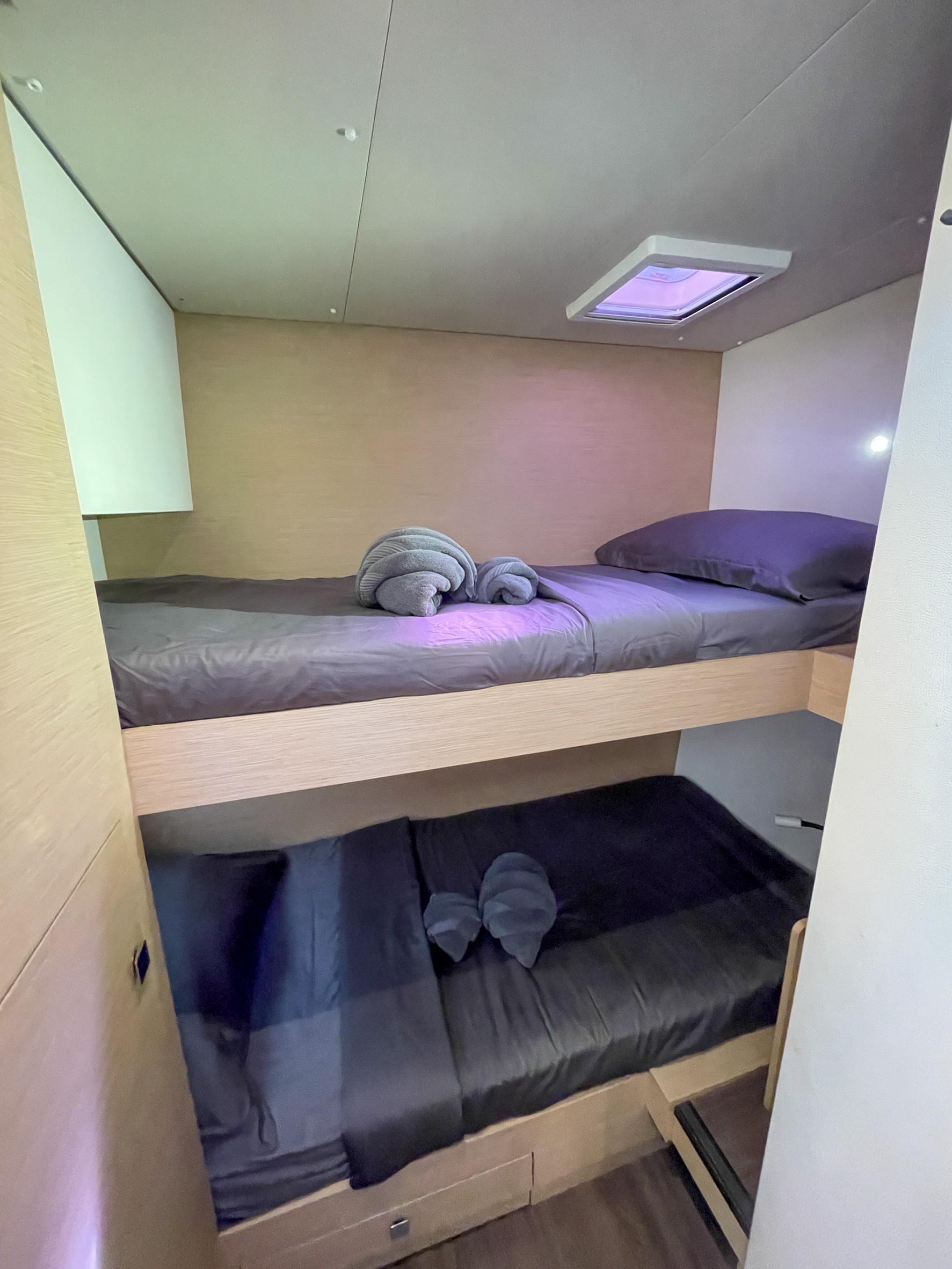 Fountaine Pajot Saona 47 Quintet - 5 + 1 cab., picture 11