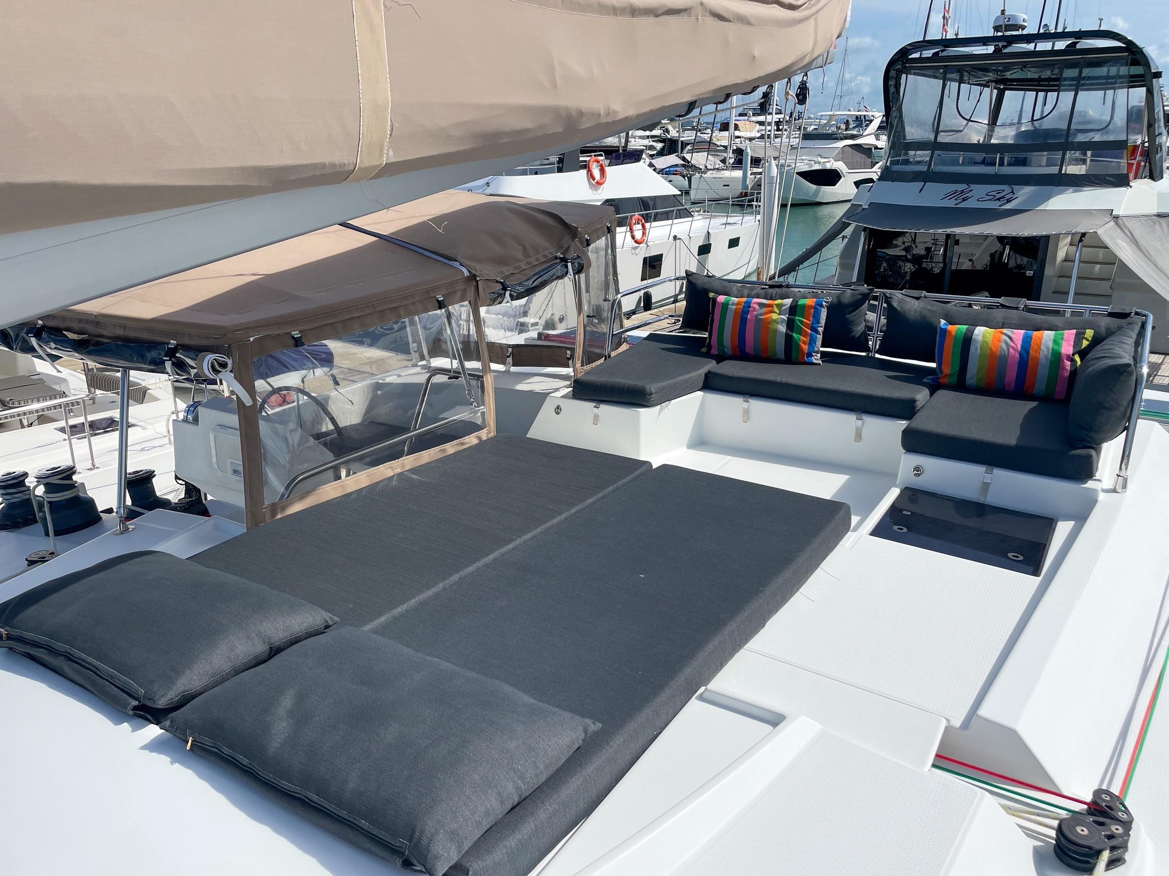 Fountaine Pajot Saona 47 Quintet - 5 + 1 cab., picture 4