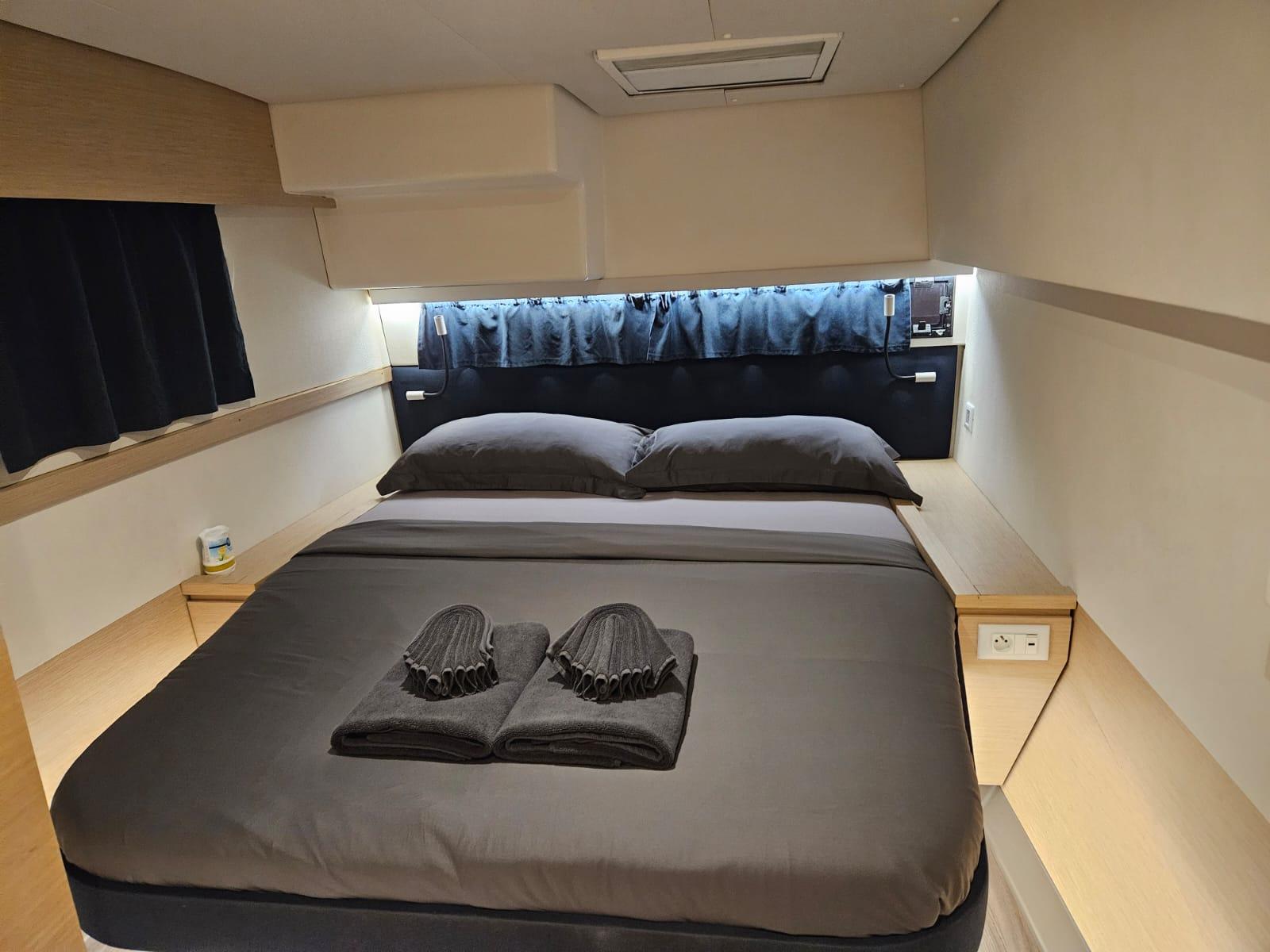 Fountaine Pajot Saona 47 Quintet - 5 + 1 cab., picture 12