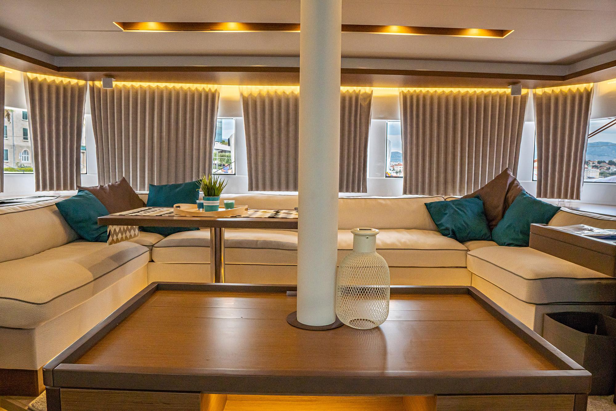 Lagoon 50 - 5 + 2 cab., picture 3