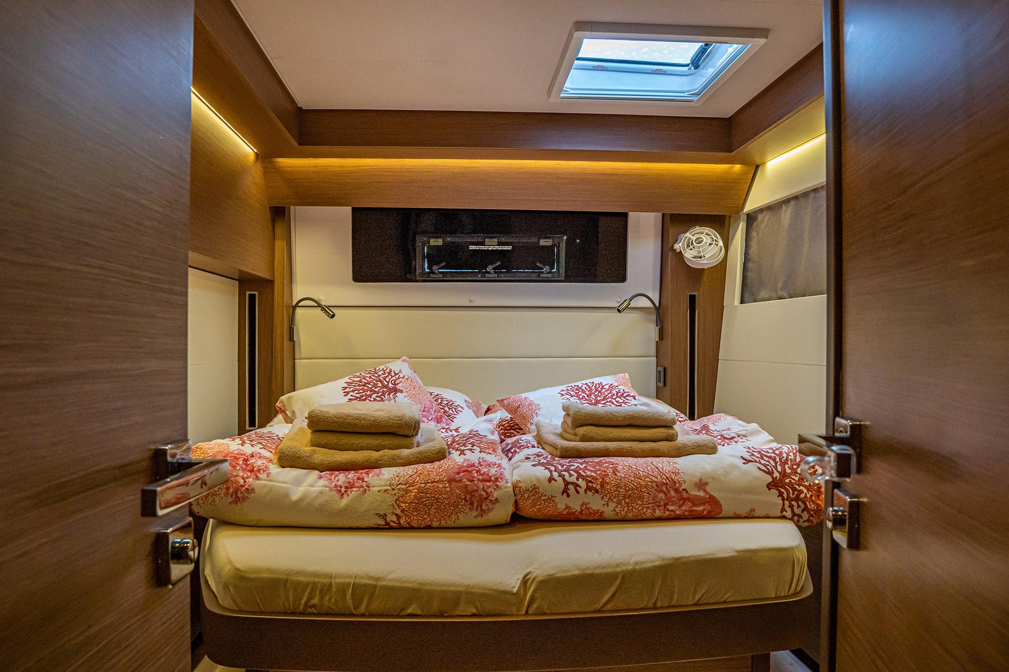 Lagoon 50 - 5 + 2 cab., picture 13