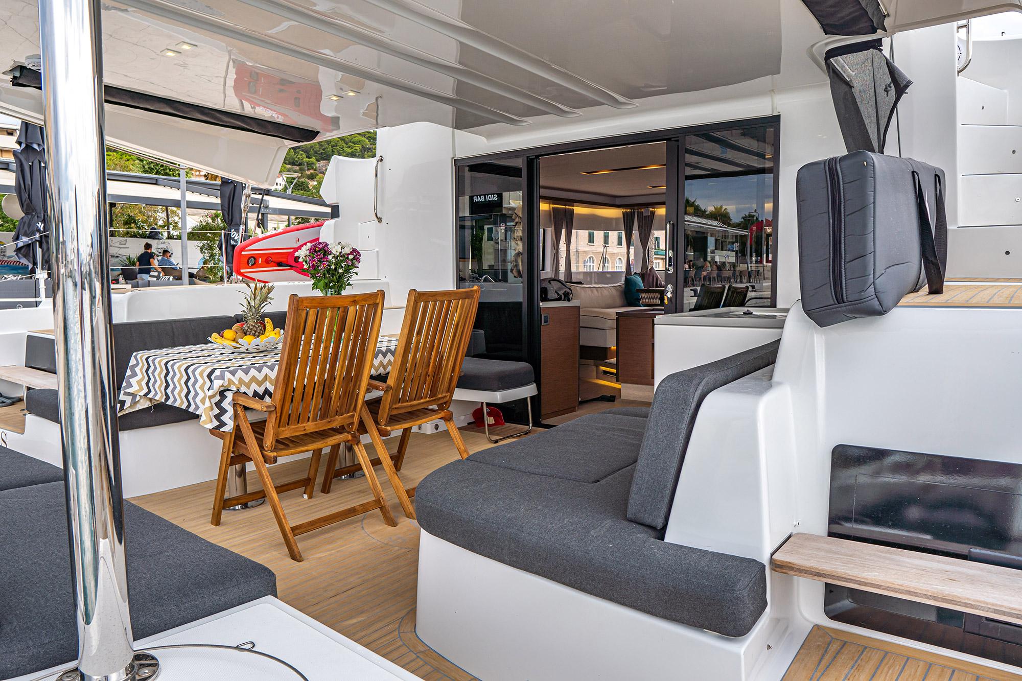 Lagoon 50 - 5 + 2 cab., picture 9