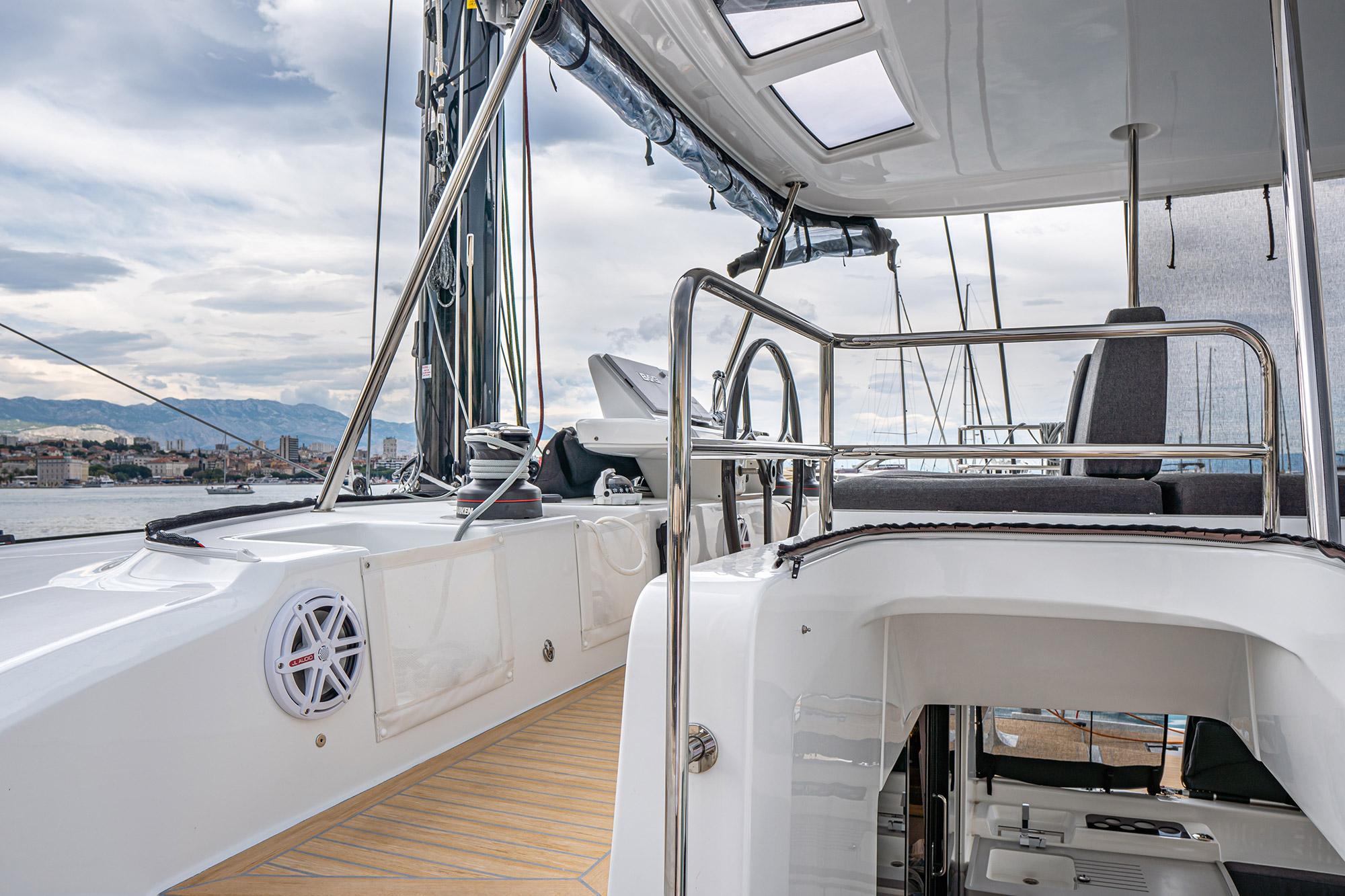 Lagoon 50 - 5 + 2 cab., picture 8