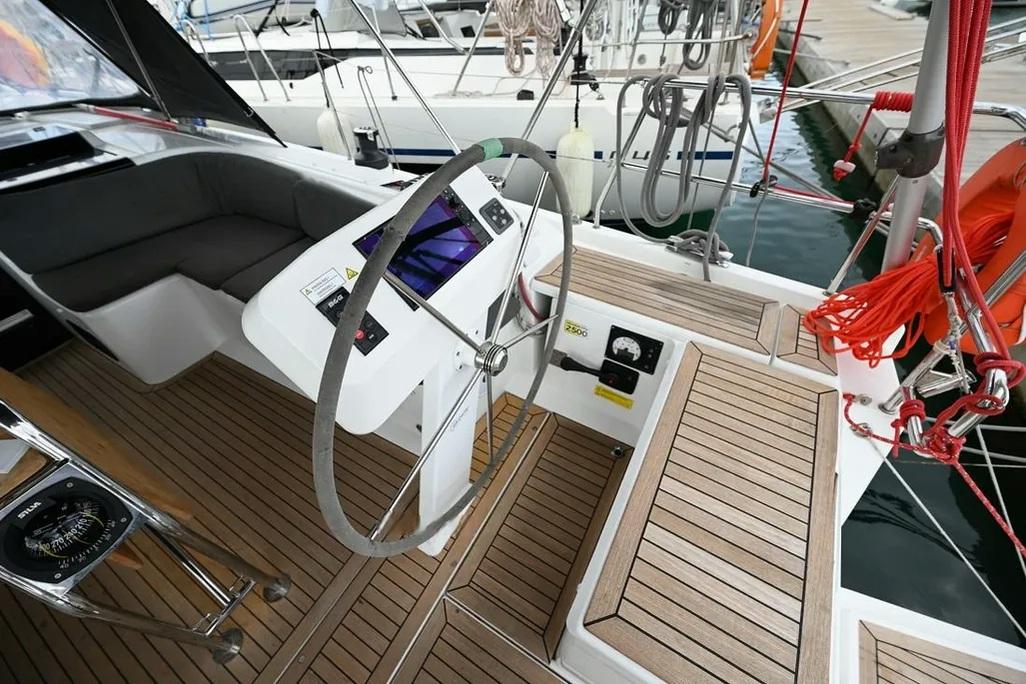 Hanse 458, picture 5