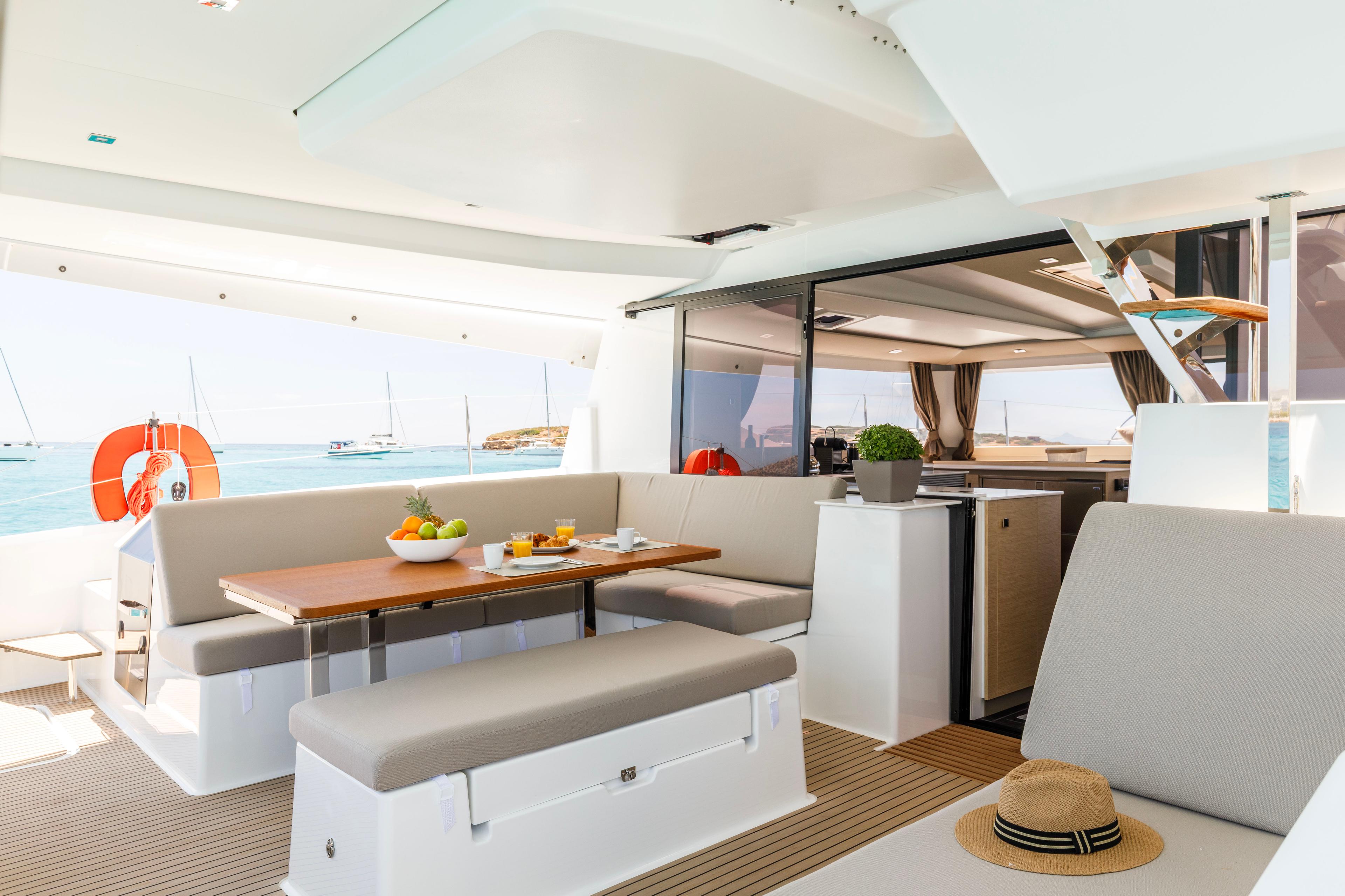 Fountaine Pajot Tanna 47 - 5 + 1 cab., picture 5