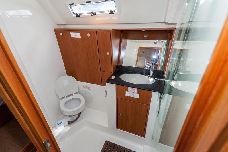 Bavaria Cruiser 40, picture 27