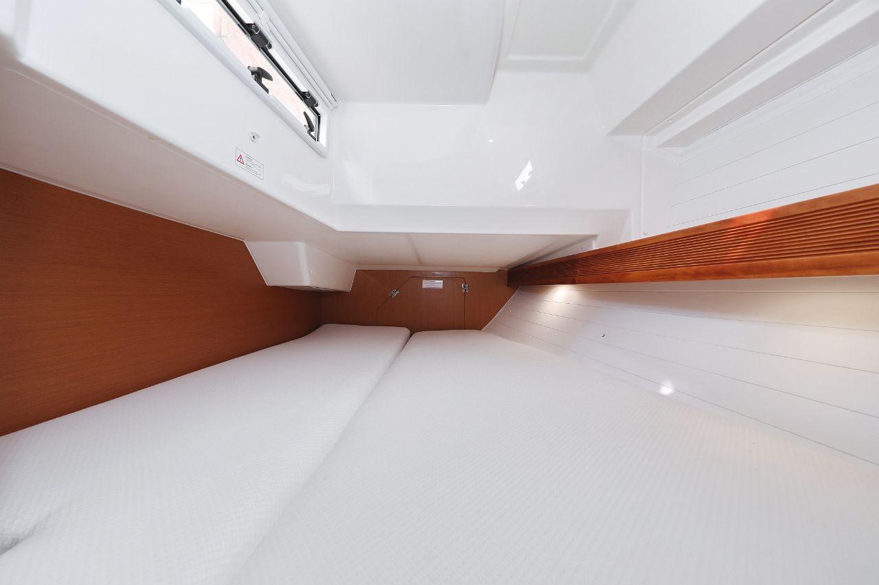 Bavaria Cruiser 36, picture 28