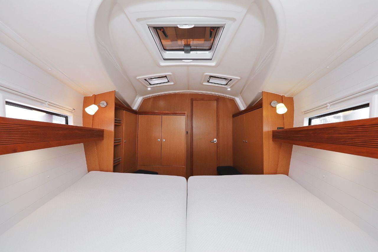 Bavaria Cruiser 36, picture 30