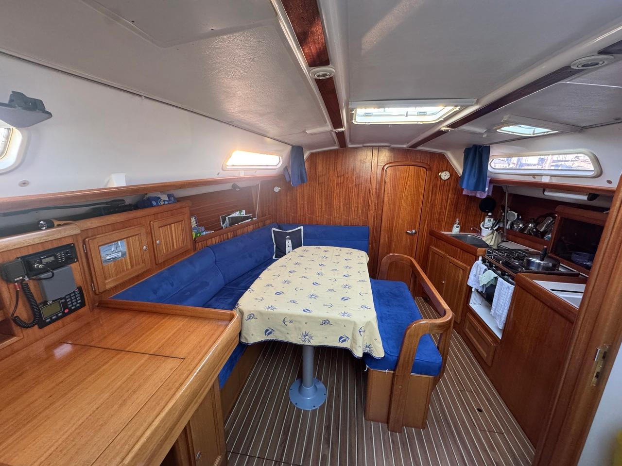 Dufour 36 Classic, picture 5