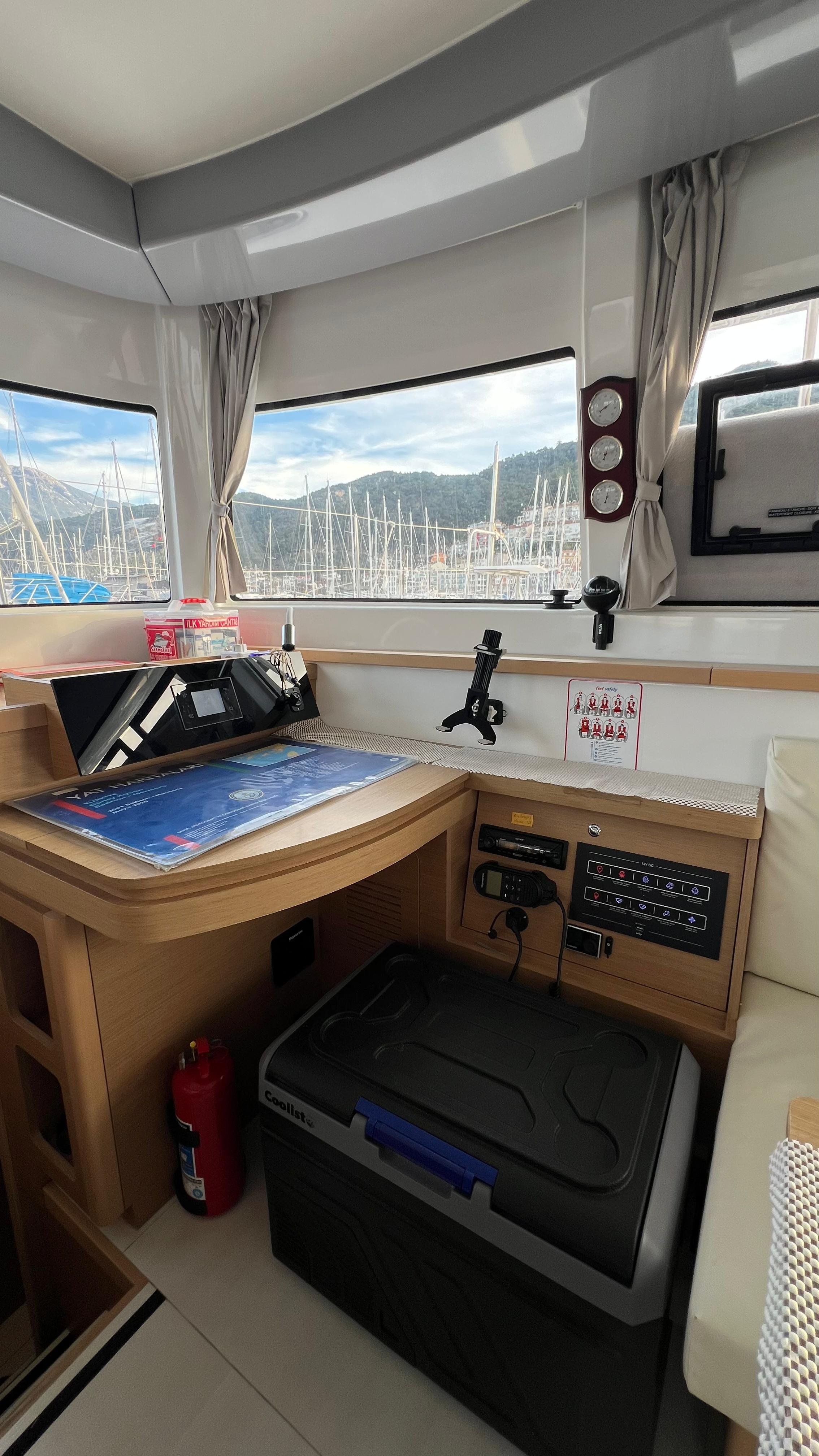 Excess 12 - 4 + 2 cab., picture 20