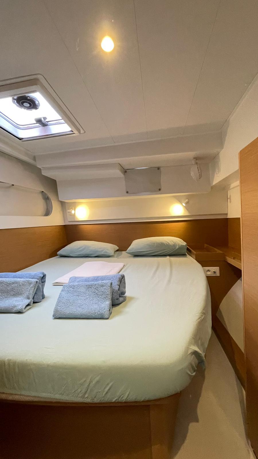 Excess 12 - 4 + 2 cab., picture 14