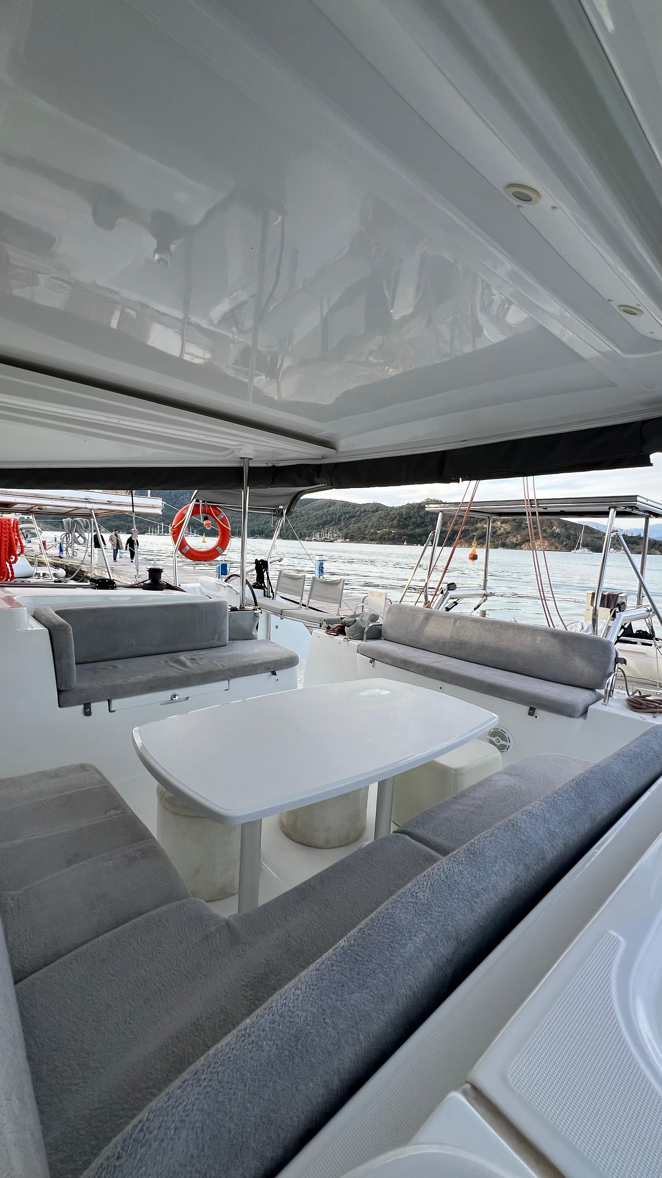 Excess 12 - 4 + 2 cab., picture 19