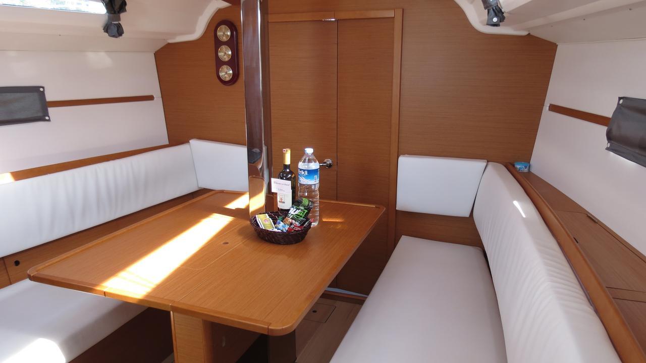 Sun Odyssey 349 - 3 cab., picture 19