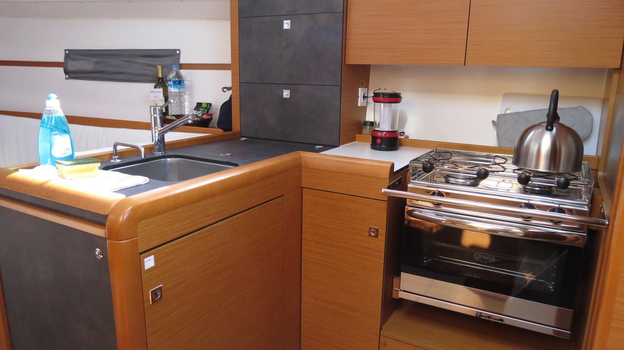 Sun Odyssey 349 - 3 cab., picture 14