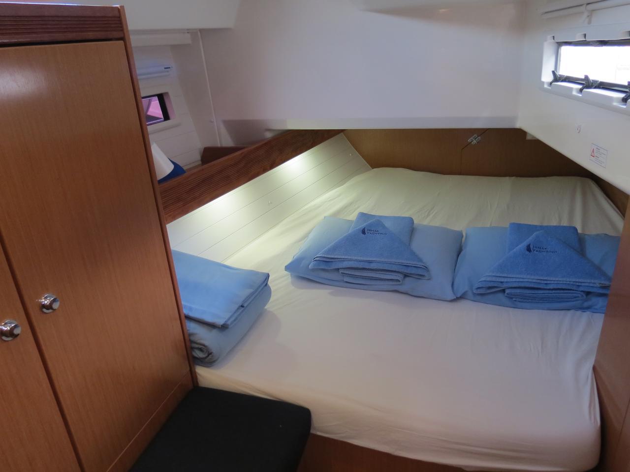 Bavaria Cruiser 40, picture 9