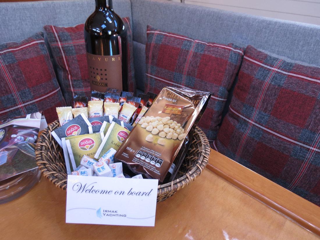 Bavaria 43 Cruiser, picture 13