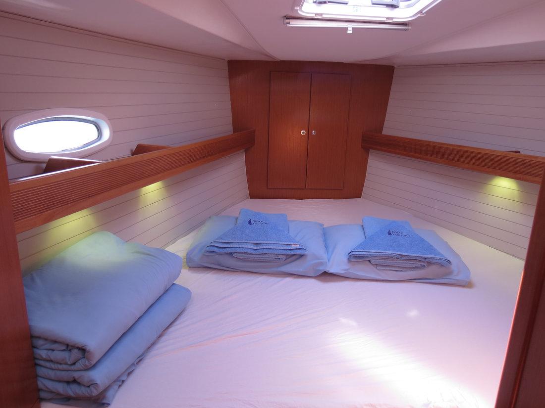 Bavaria 43 Cruiser, picture 14