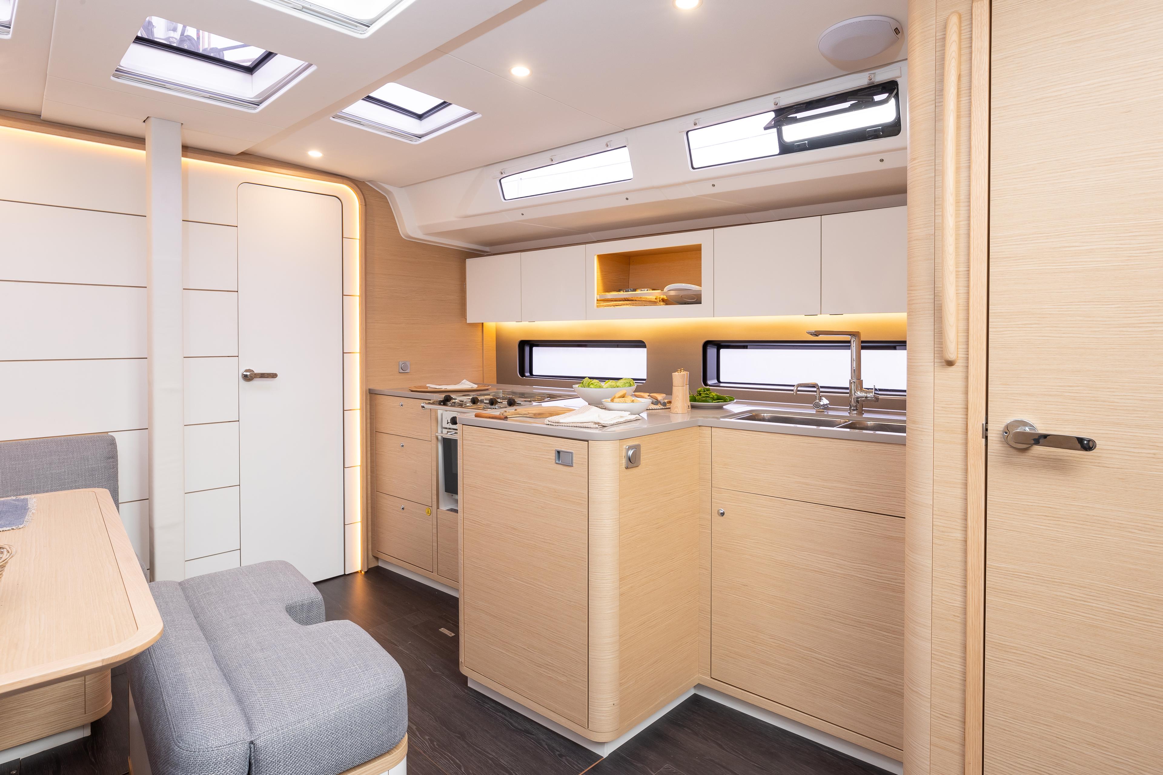 Dufour 41 - 3 cab., picture 9