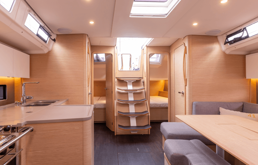 Dufour 41 - 3 cab., picture 10