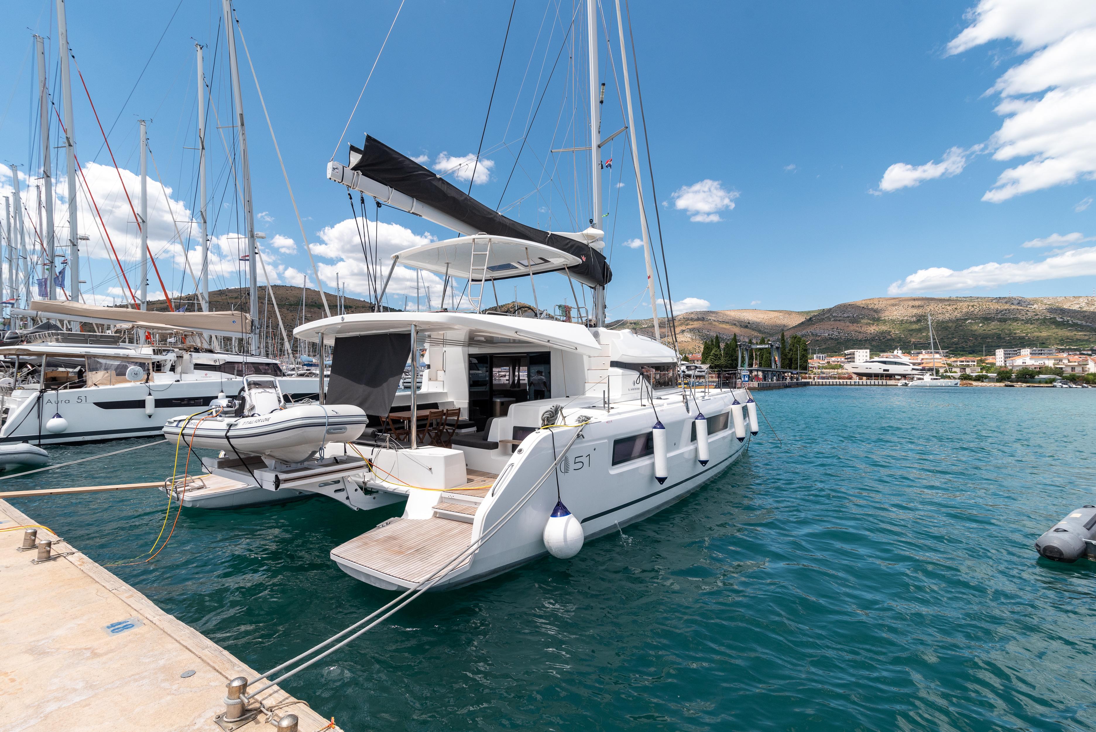 Lagoon 51 - 6 + 2 cab., picture 18